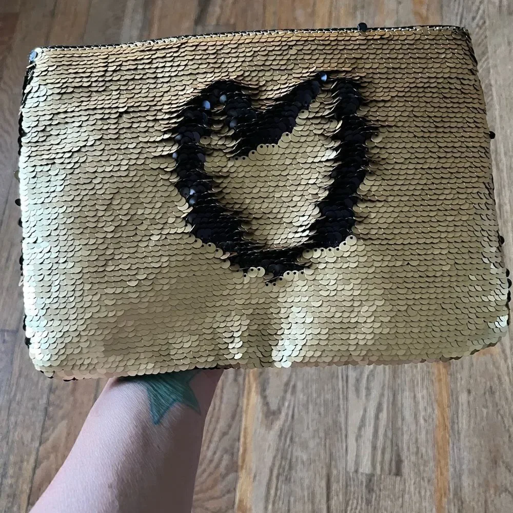 Sequined Reversible Clutch